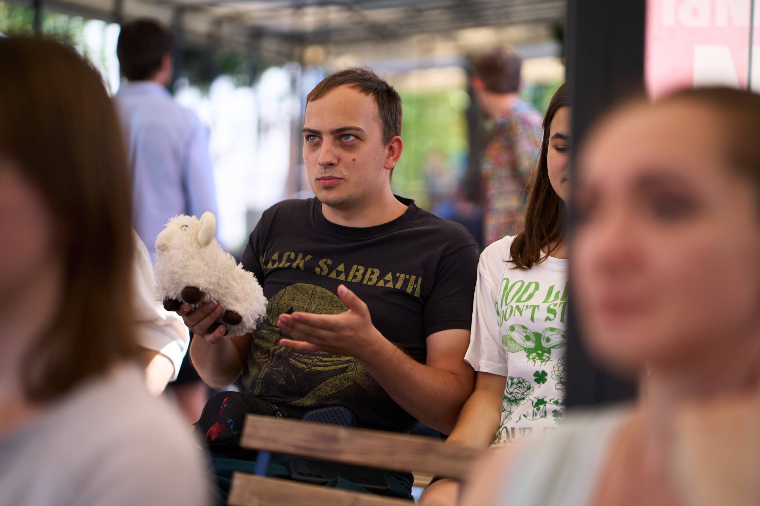 Як культурні ініціативи формують цю реальність?